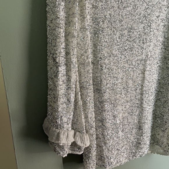 ISABELLE QUINN [sequin backless long sleeve dress] - Picture 4 of 7